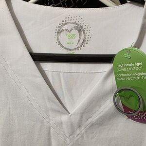 Health Pro Women's White V-Neck Top